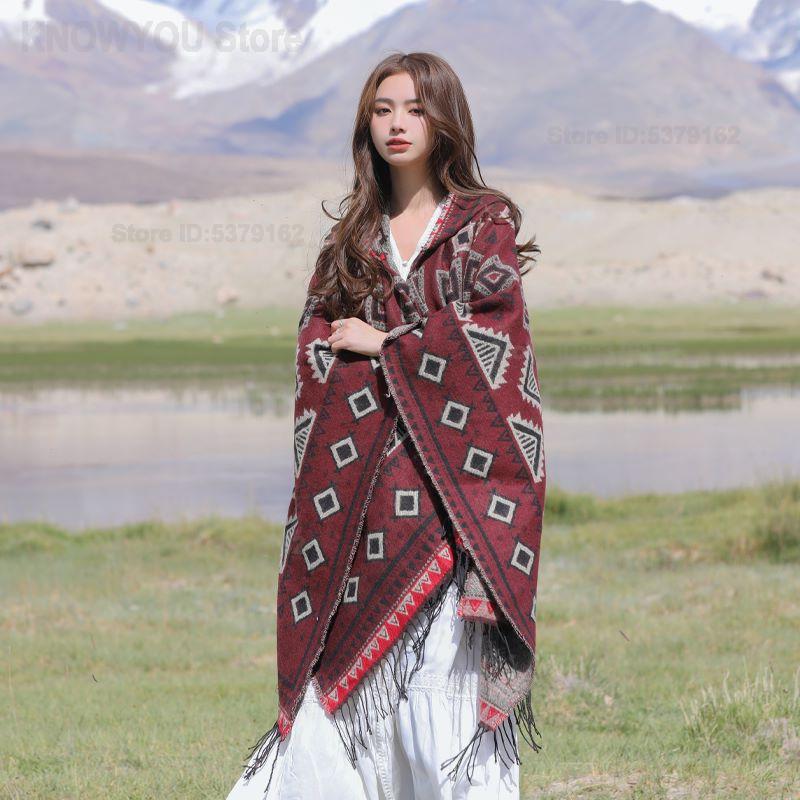 Women's Ethnic Style Hooded Cl - Ethnic Fashion Photography 评论和价格