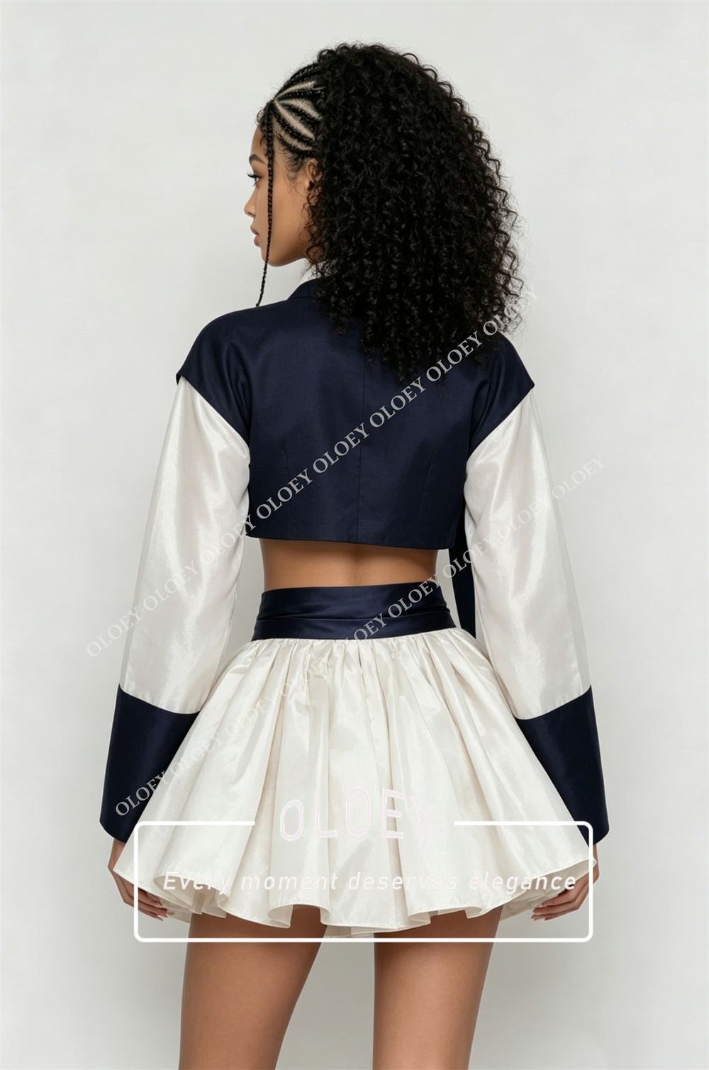 OLOEY Modern Navy Blue Ivory S - Hanbok Modern Set 评论和价格